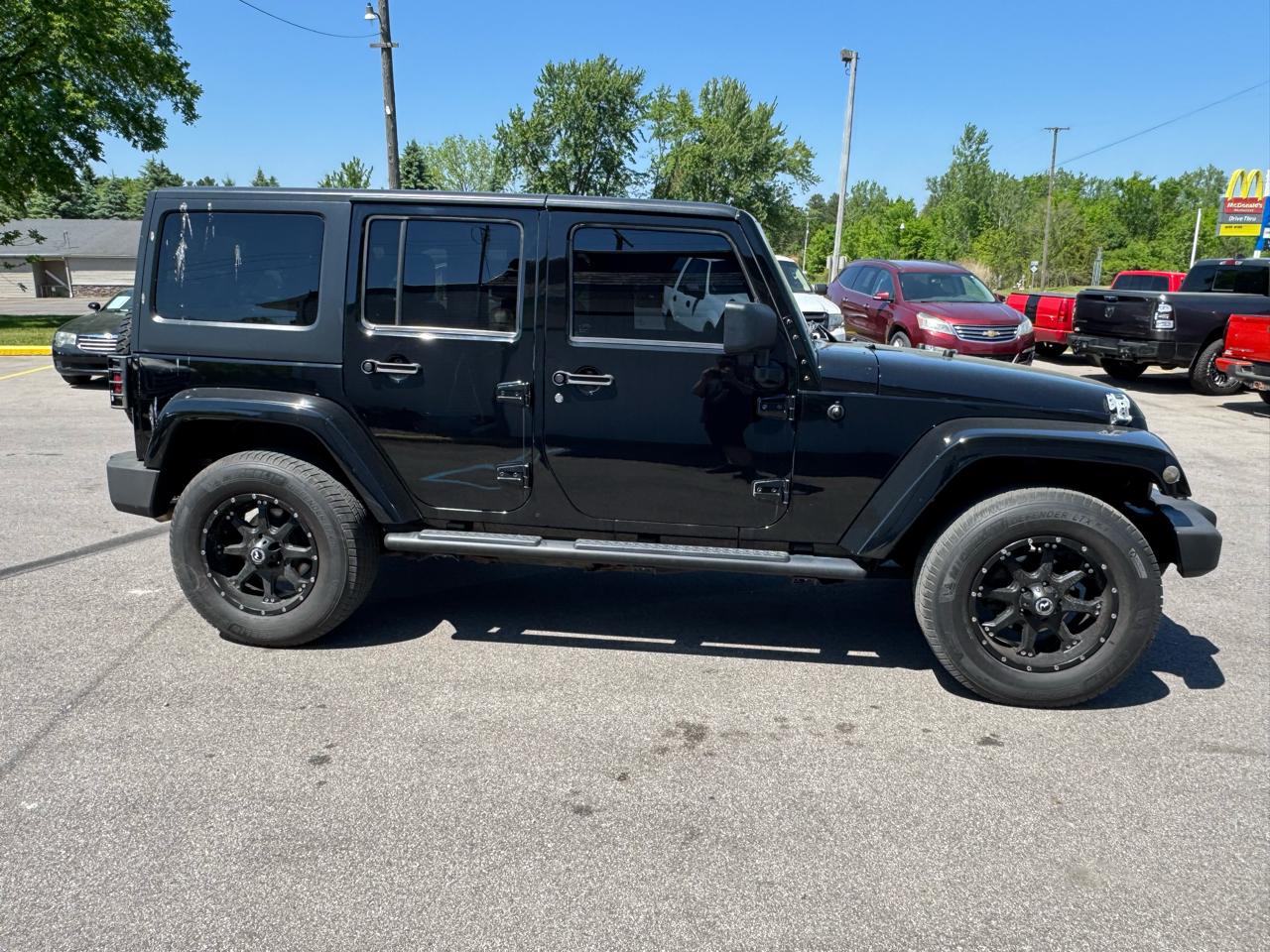 Jeep Wrangler Unlimited Sahara 4WD 2013