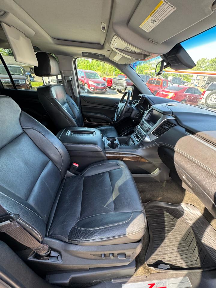 Chevrolet Suburban LT 4WD 2016