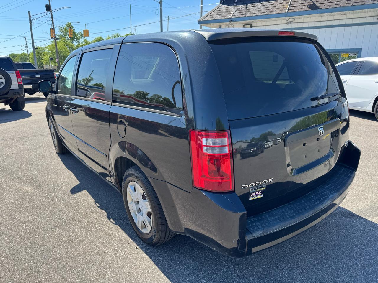 Dodge Grand Caravan SE 2010