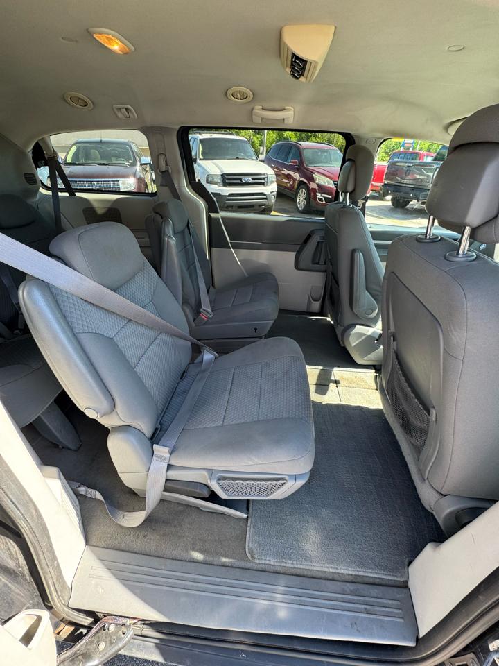 Dodge Grand Caravan SE 2010