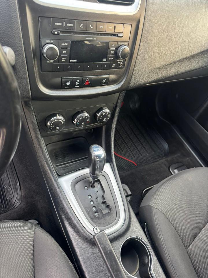 Dodge Avenger Mainstreet 2011