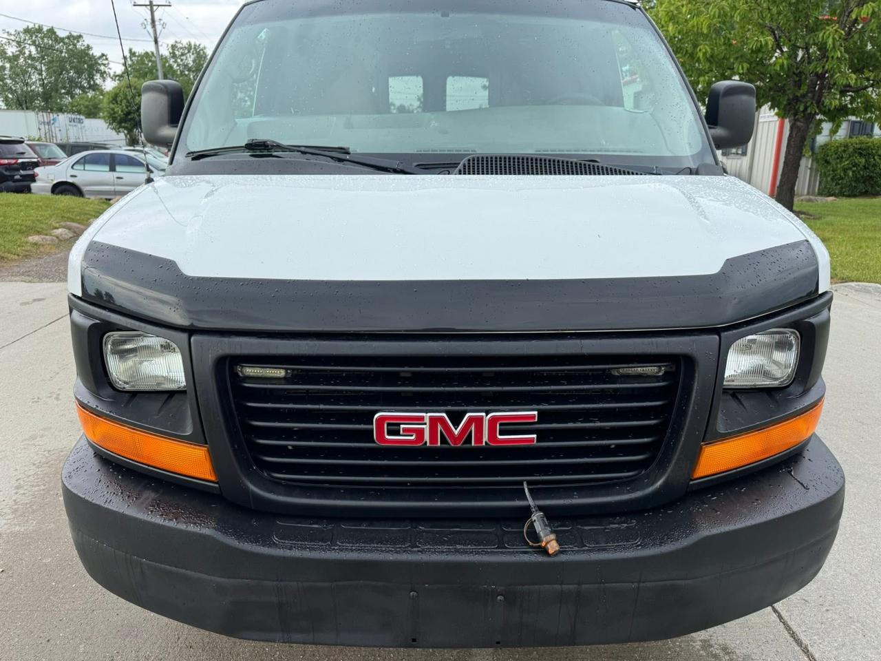 GMC Savana G3500 Cargo 2014