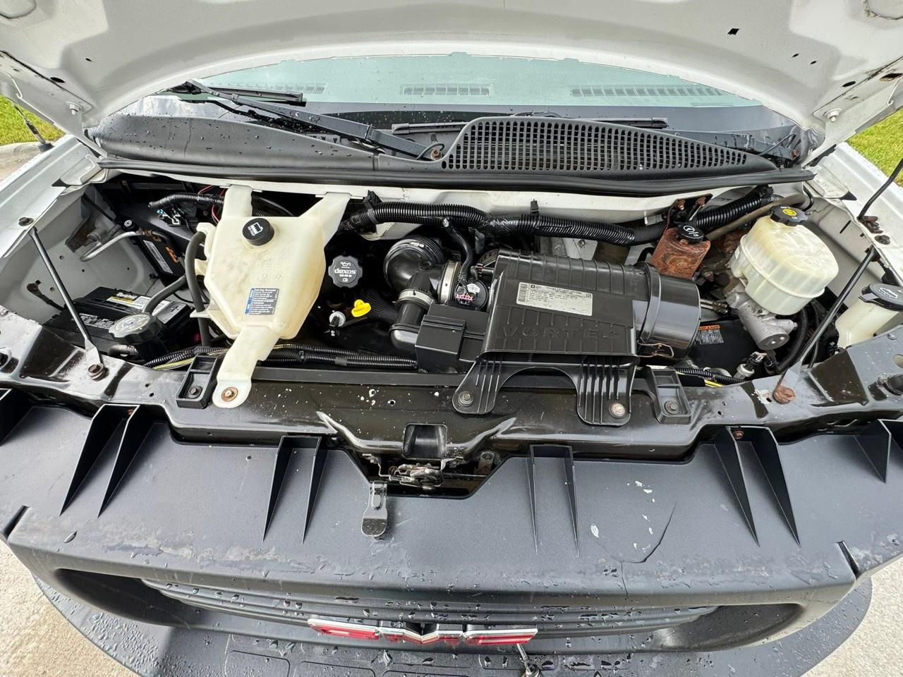 GMC Savana G3500 Cargo 2014
