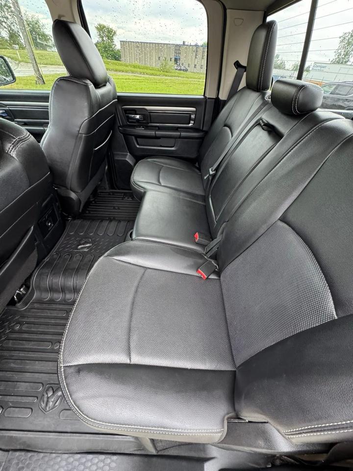 RAM 1500 Sport Crew Cab SWB 4WD 2015