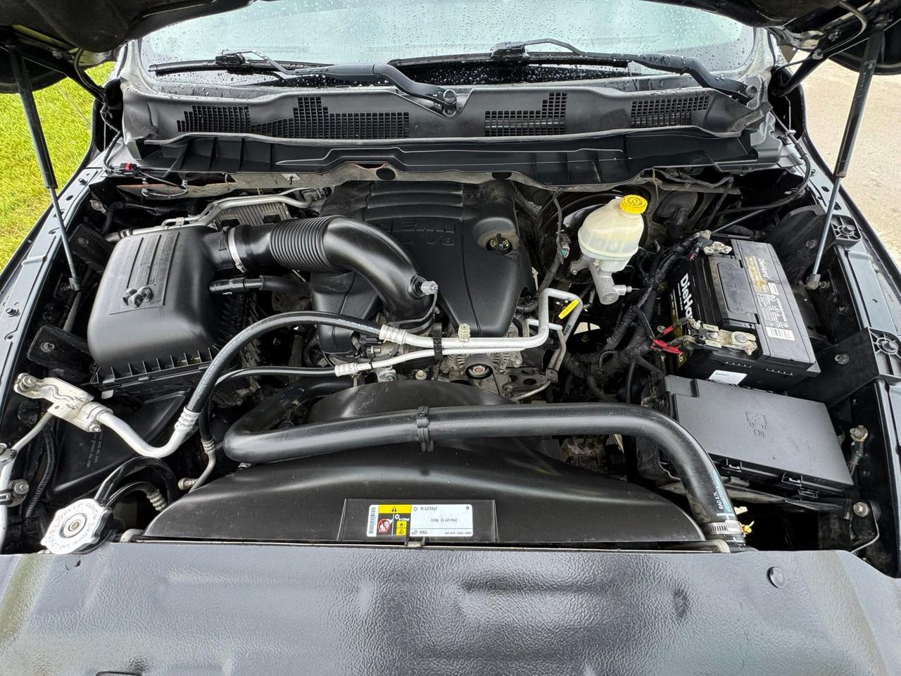 RAM 1500 Sport Crew Cab SWB 4WD 2015