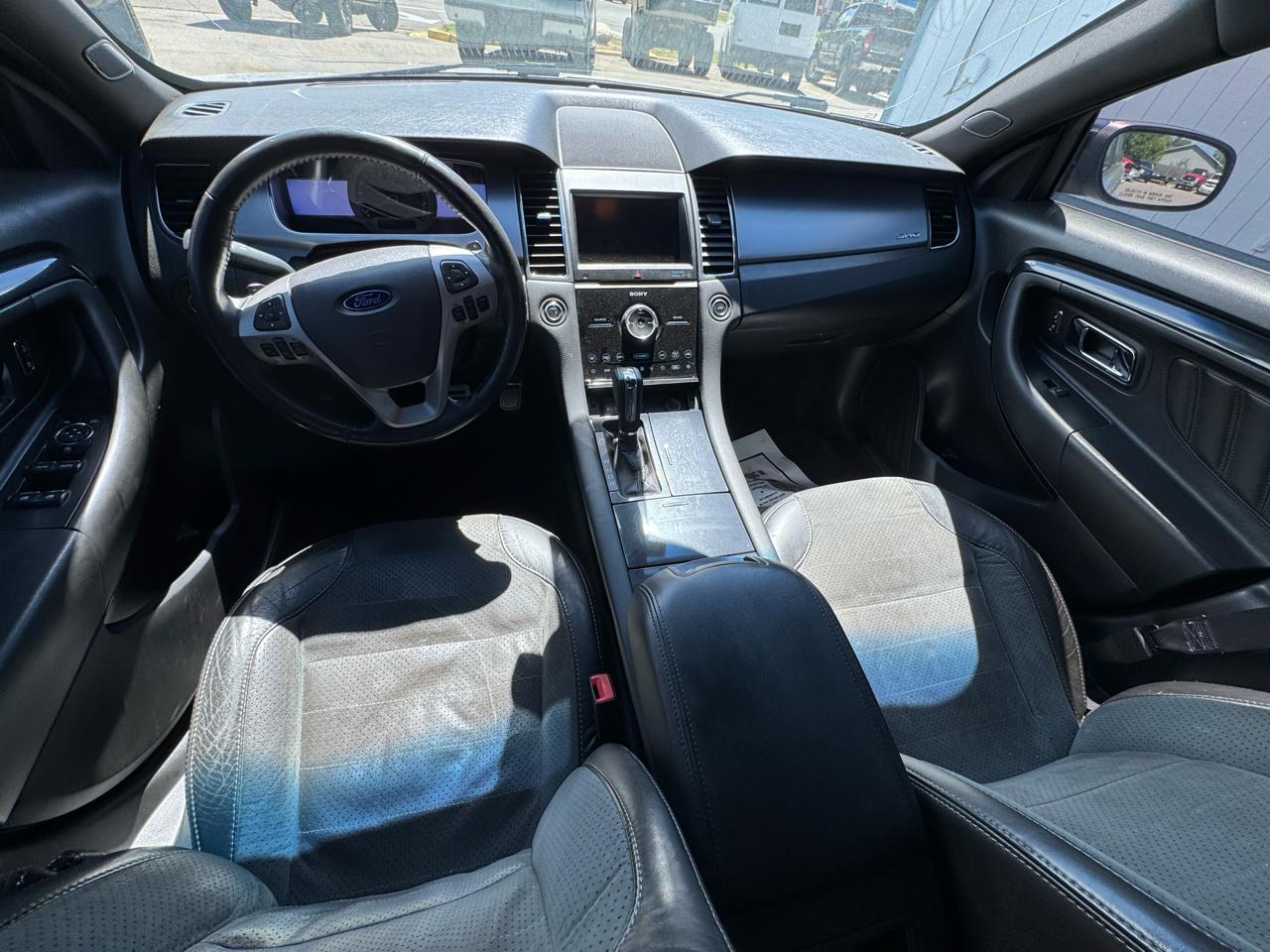 Ford Taurus SHO AWD 2013