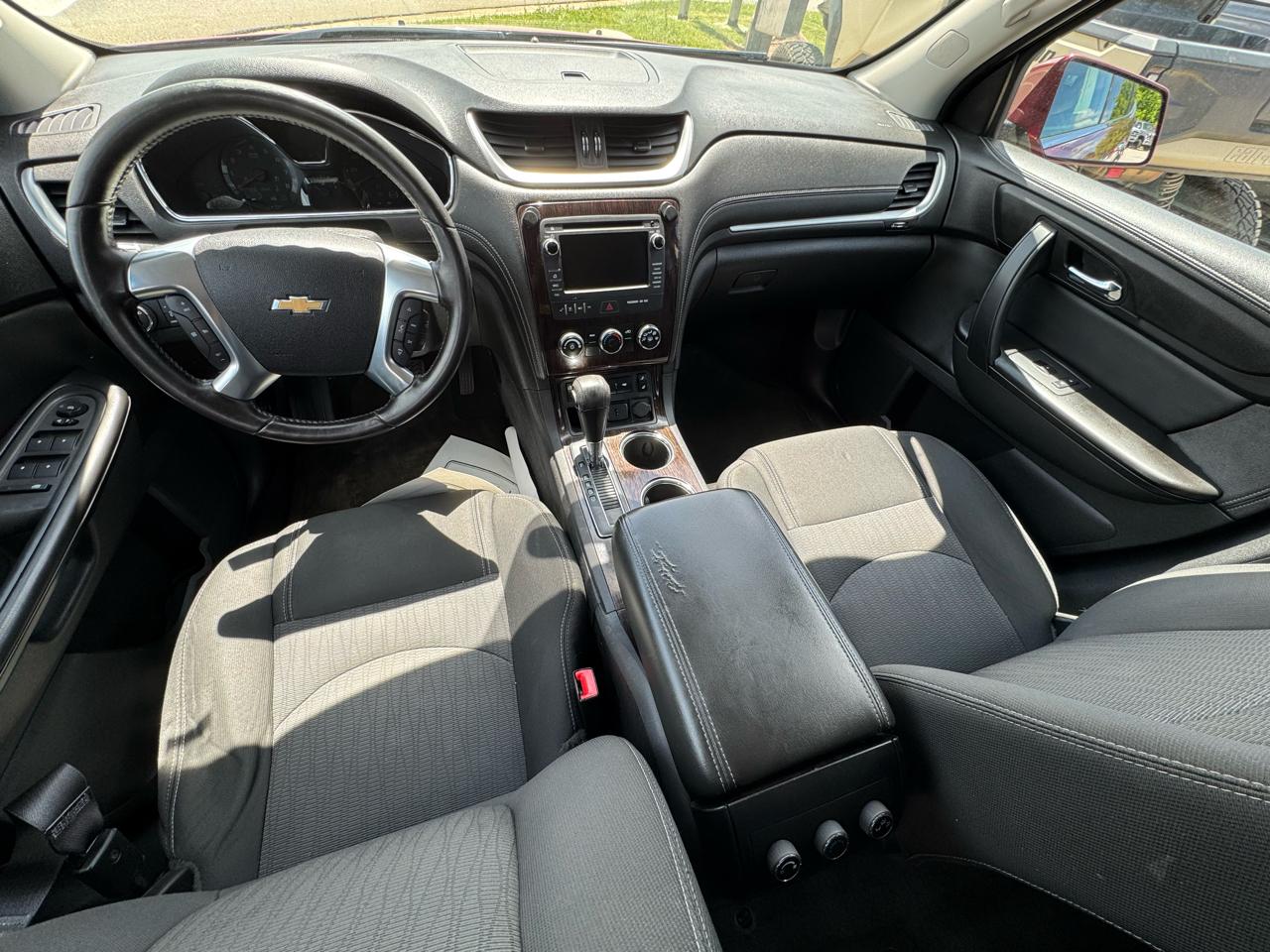 Chevrolet Traverse 1LT FWD 2015