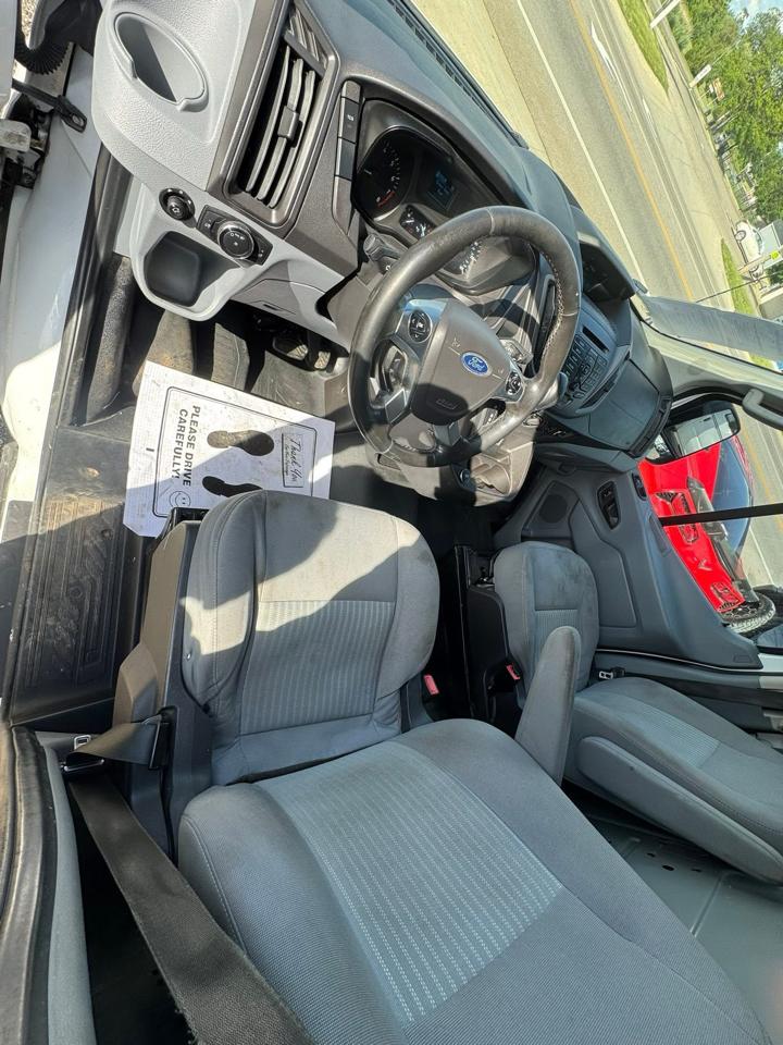 Ford Transit 150 Van Low Roof w/Sliding Pass. 130-in. WB 2017