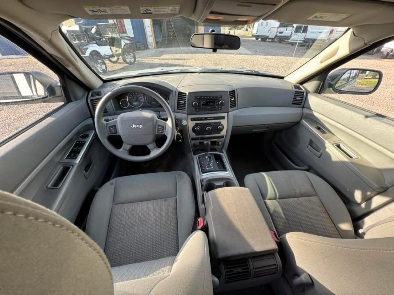 Jeep Grand Cherokee Laredo 4WD 2007