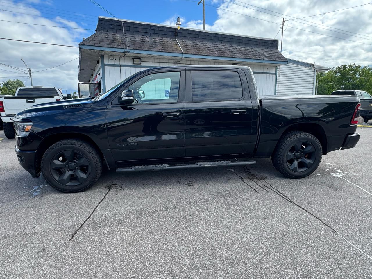 RAM 1500 Big Horn Crew Cab SWB 4WD 2019