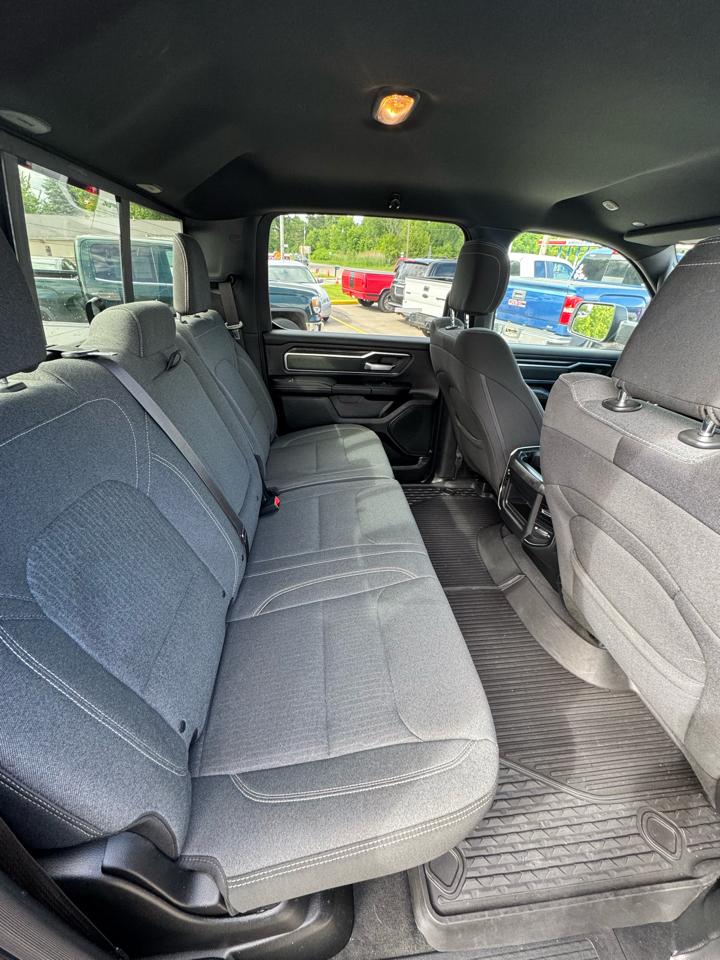 RAM 1500 Big Horn Crew Cab SWB 4WD 2019