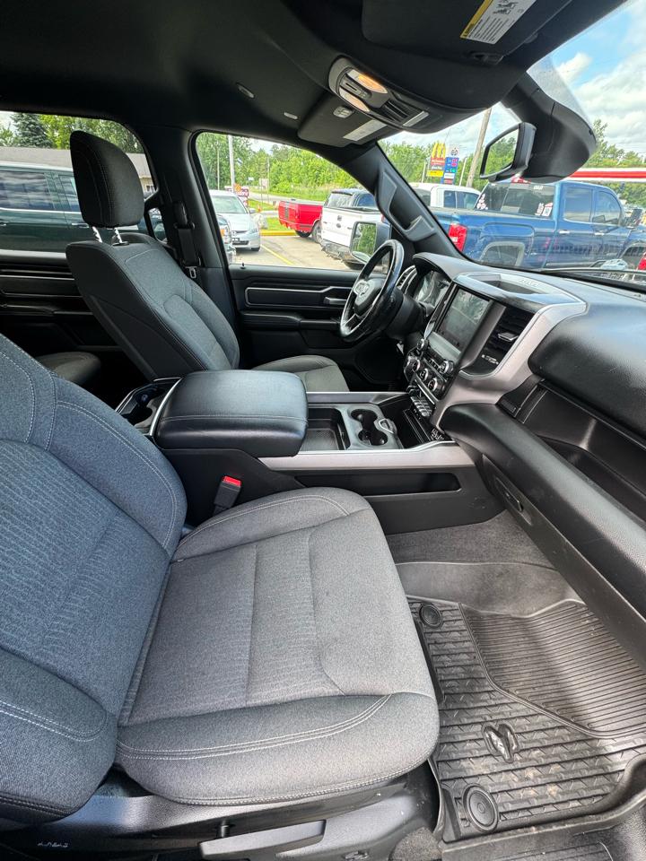 RAM 1500 Big Horn Crew Cab SWB 4WD 2019