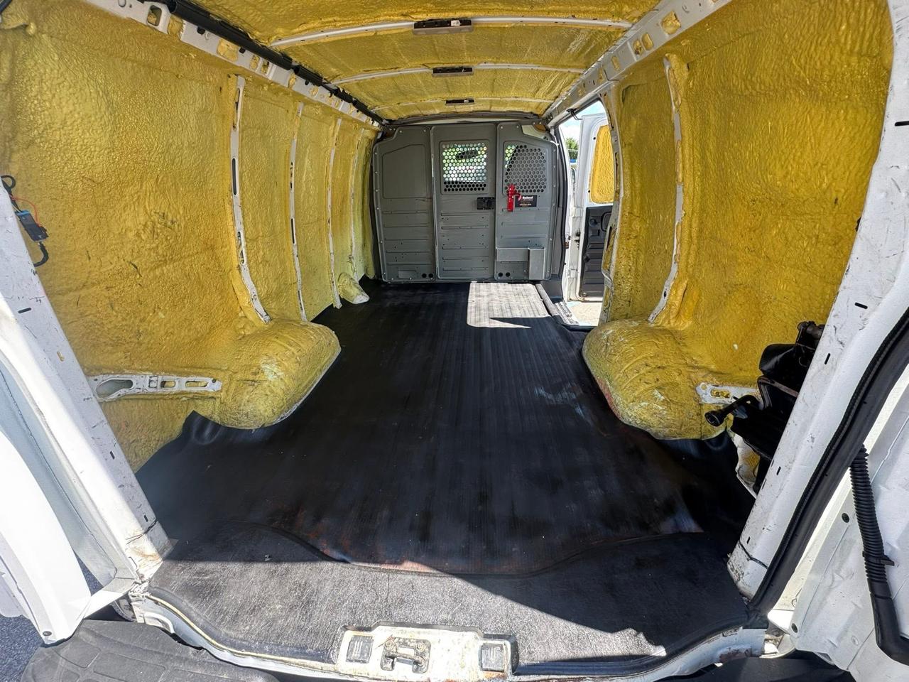 GMC Savana G2500 Cargo 2015