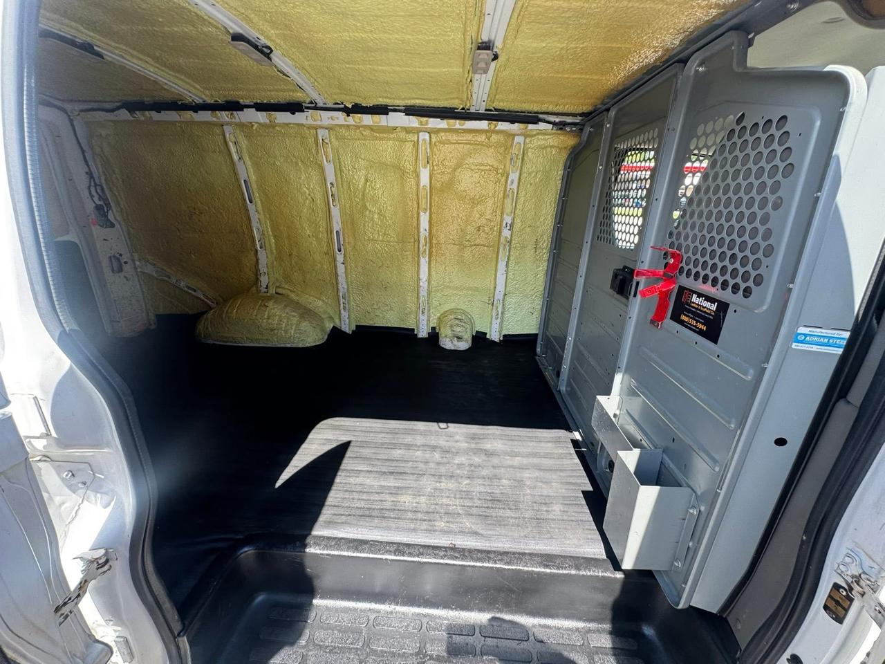 GMC Savana G2500 Cargo 2015