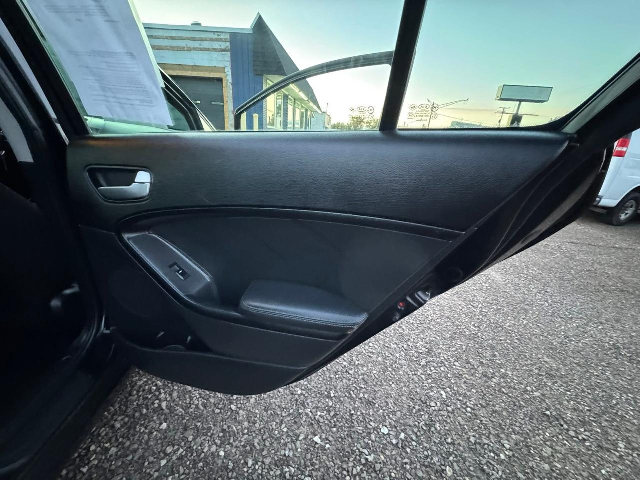 Kia Forte LX 6A 2017