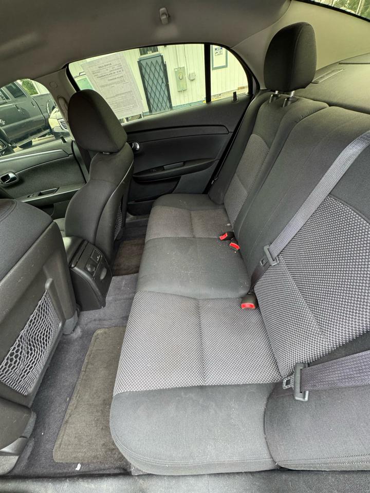 Chevrolet Malibu 1LT 2011