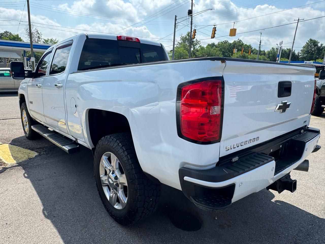 Chevrolet Silverado 2500HD LTZ Crew Cab Long Box 4WD 2018