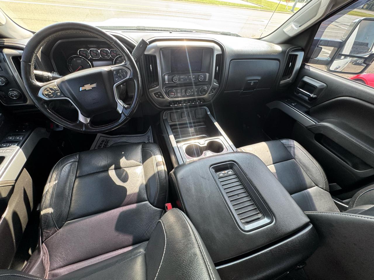 Chevrolet Silverado 2500HD LTZ Crew Cab Long Box 4WD 2018