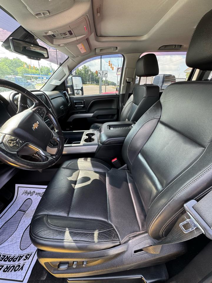 Chevrolet Silverado 2500HD LTZ Crew Cab Long Box 4WD 2018