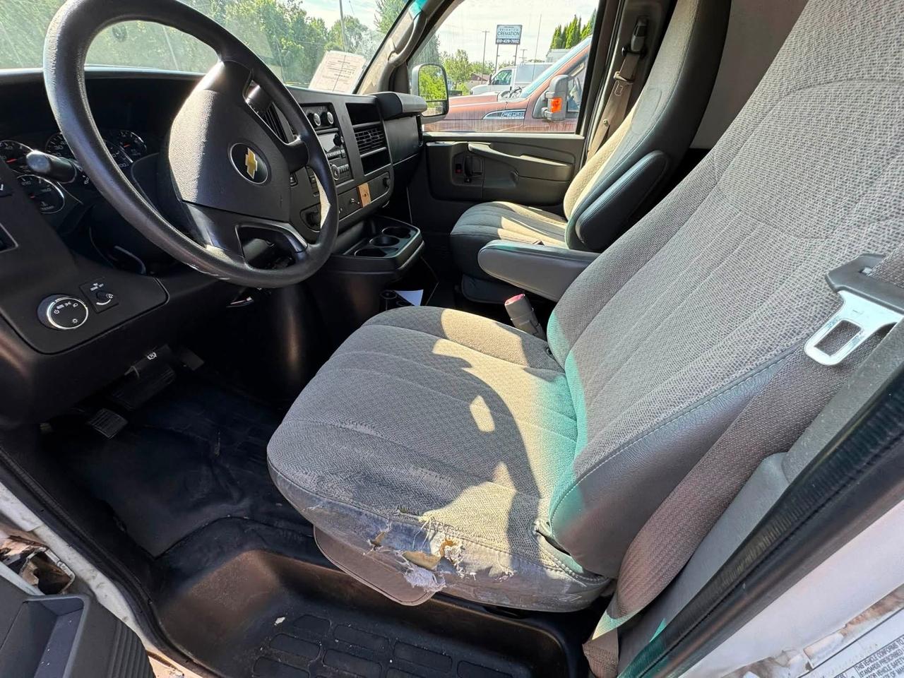 Chevrolet Express 3500 Cargo Extended 2012
