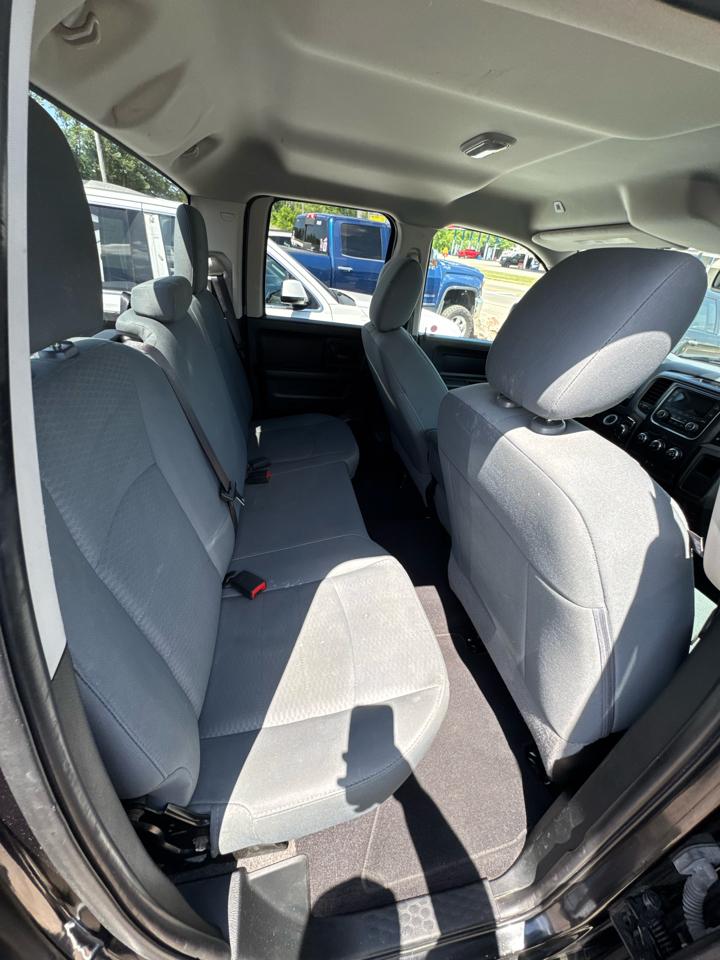 RAM 1500 Tradesman Quad Cab 4WD 2018