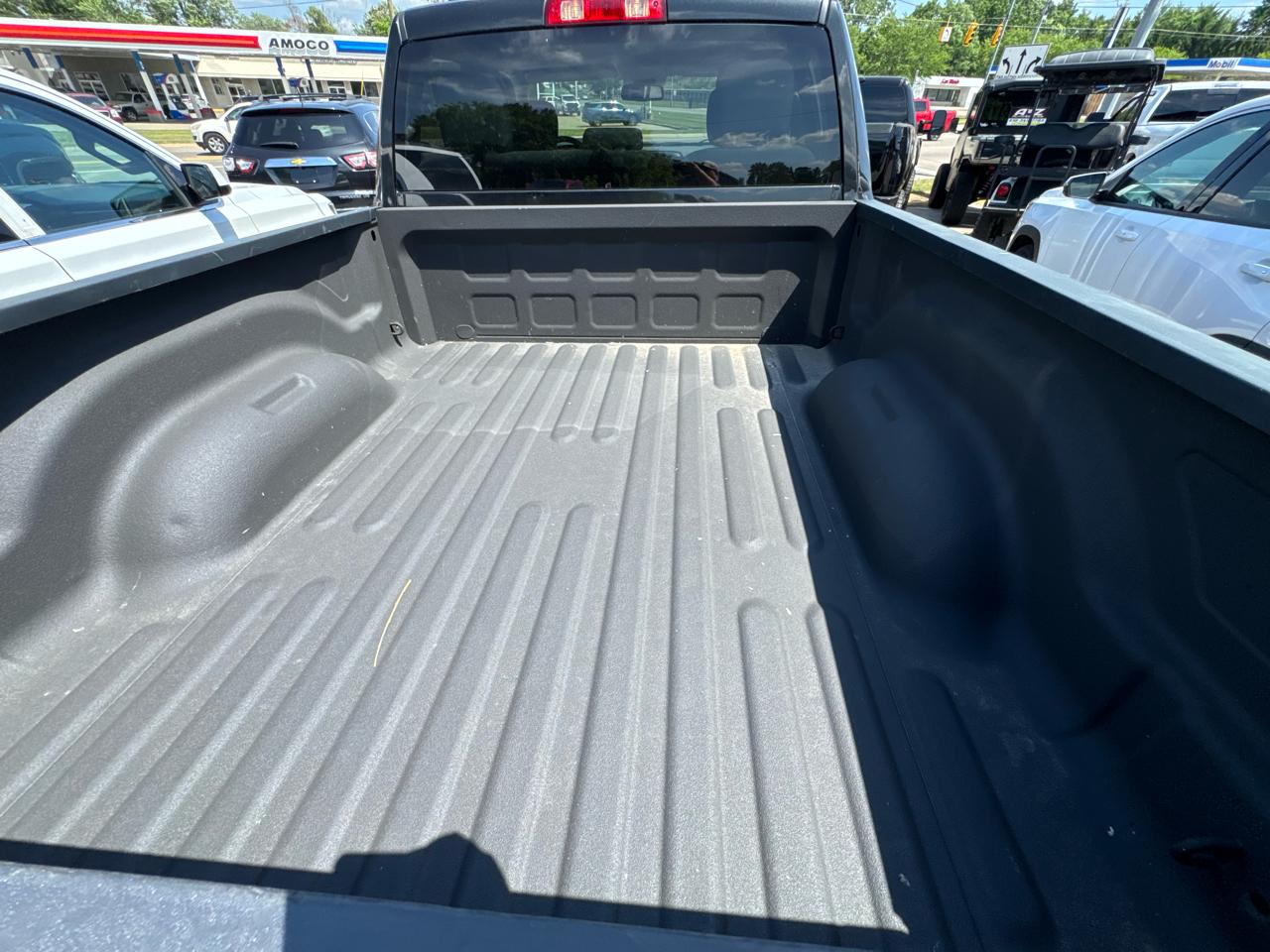 RAM 1500 Tradesman Quad Cab 4WD 2018