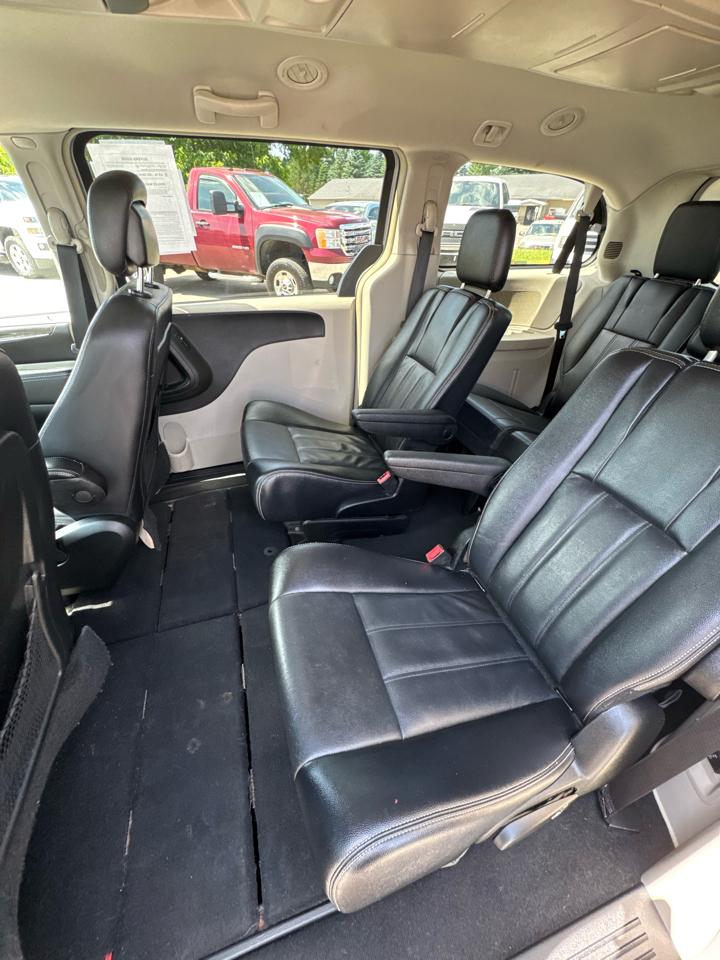 Chrysler Town & Country Touring 2014