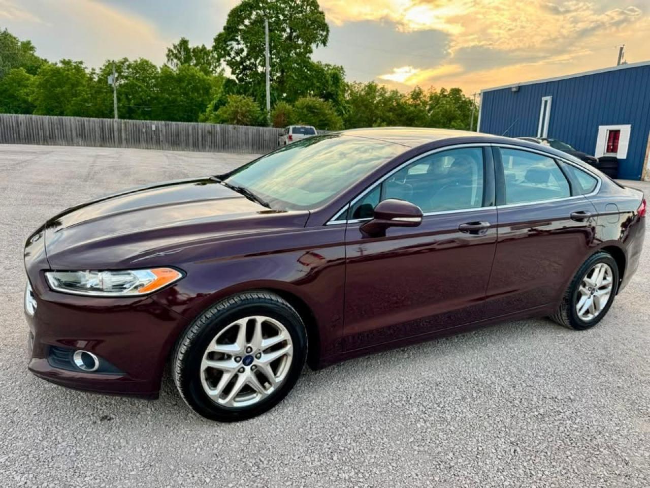 Ford Fusion SE 2013
