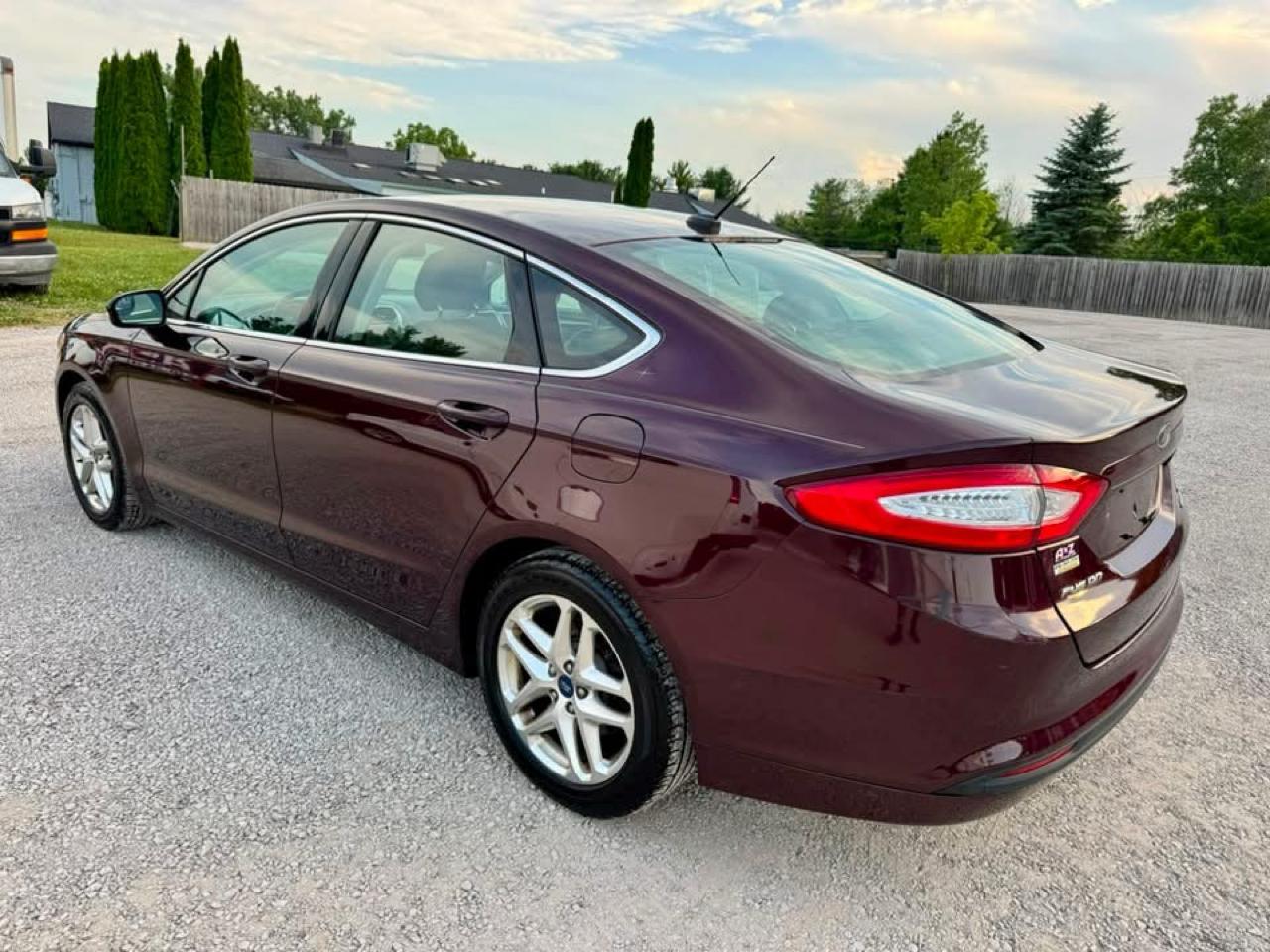 Ford Fusion SE 2013