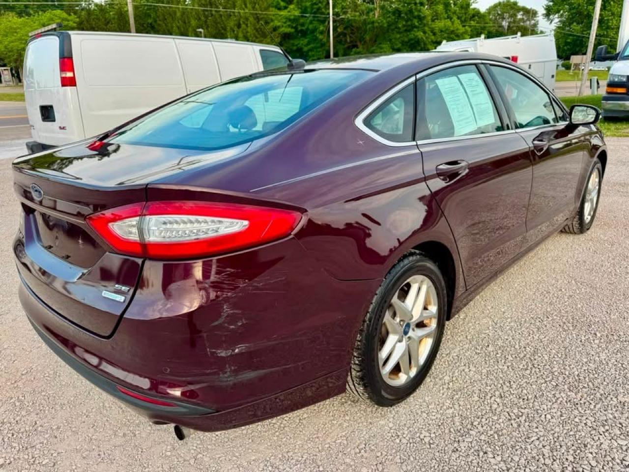Ford Fusion SE 2013
