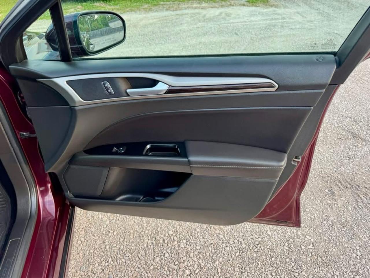 Ford Fusion SE 2013