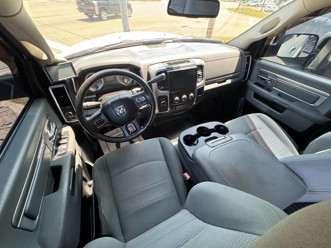 RAM 2500 SLT Crew Cab SWB 4WD 2015