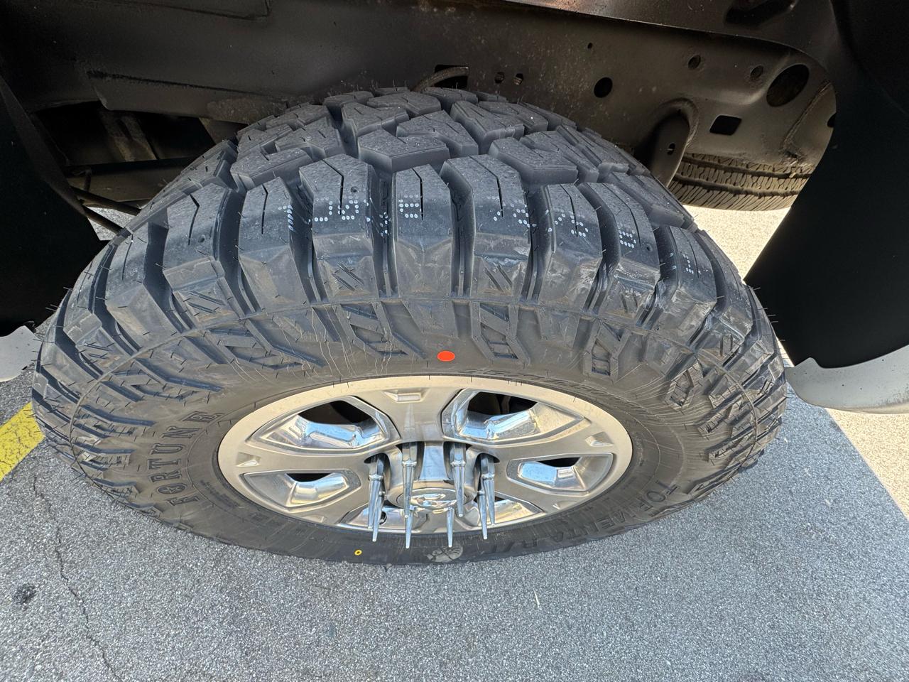 RAM 2500 SLT Crew Cab SWB 4WD 2015