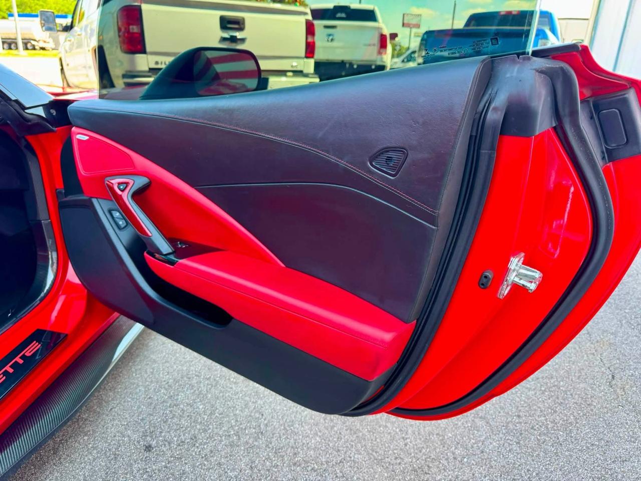 Chevrolet Corvette Stingray Z51 2LT Coupe Automatic 2014