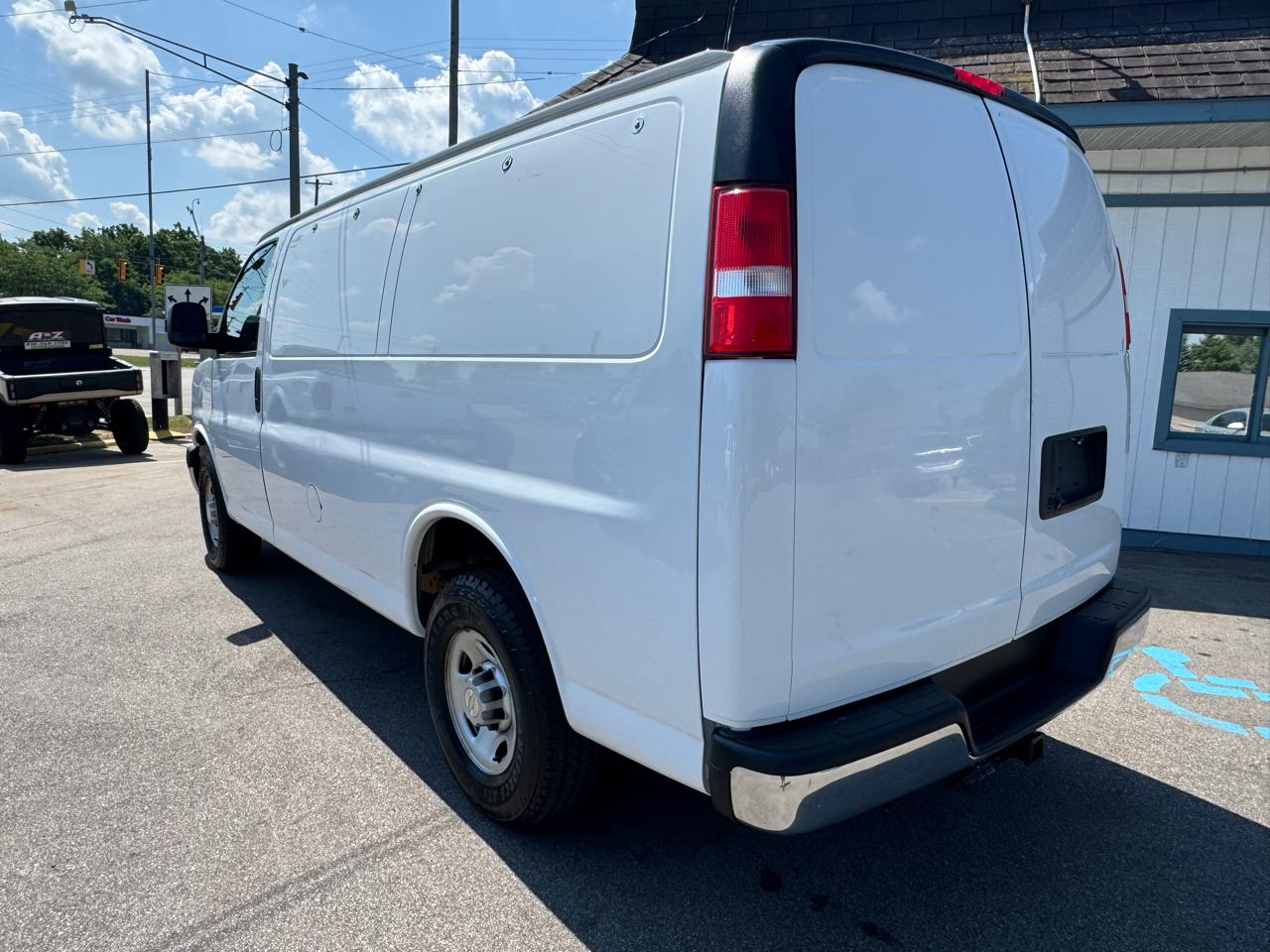 Chevrolet Express 2500 Cargo 2021