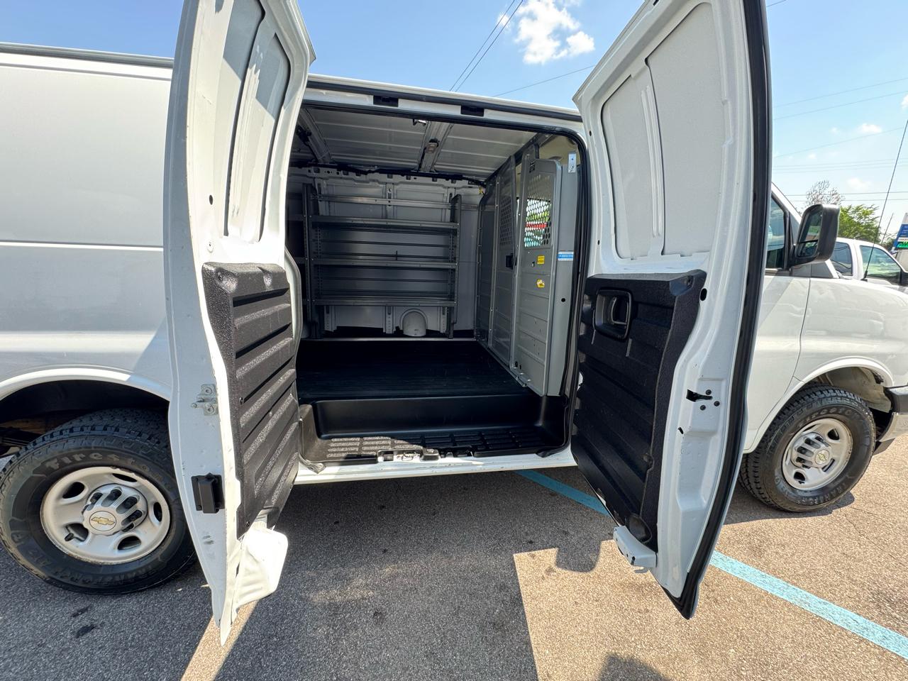 Chevrolet Express 2500 Cargo 2021