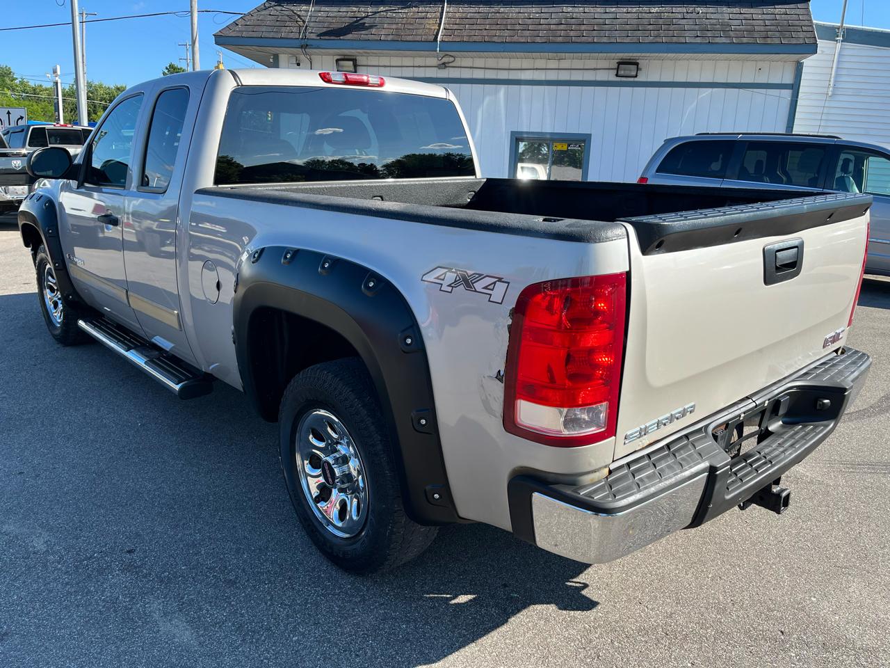 GMC Sierra 1500 Work Truck Ext. Cab Long Box 4WD 2009