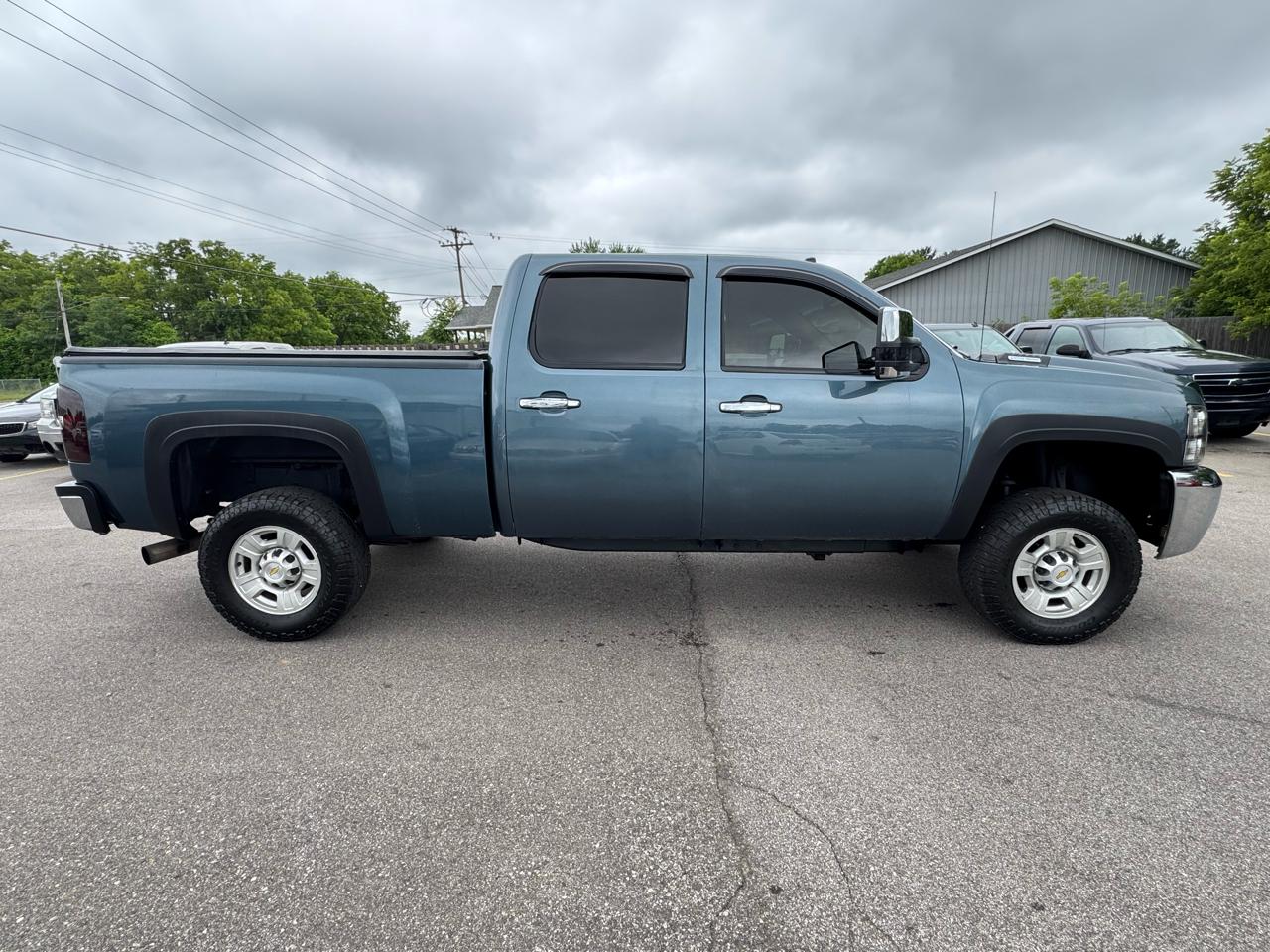Chevrolet Silverado 2500HD LTZ Crew Cab 4WD 2007