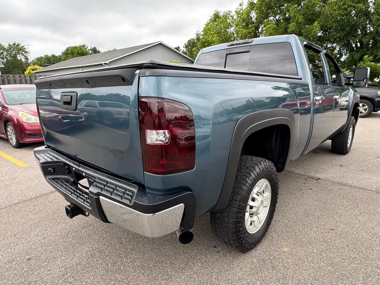 Chevrolet Silverado 2500HD LTZ Crew Cab 4WD 2007