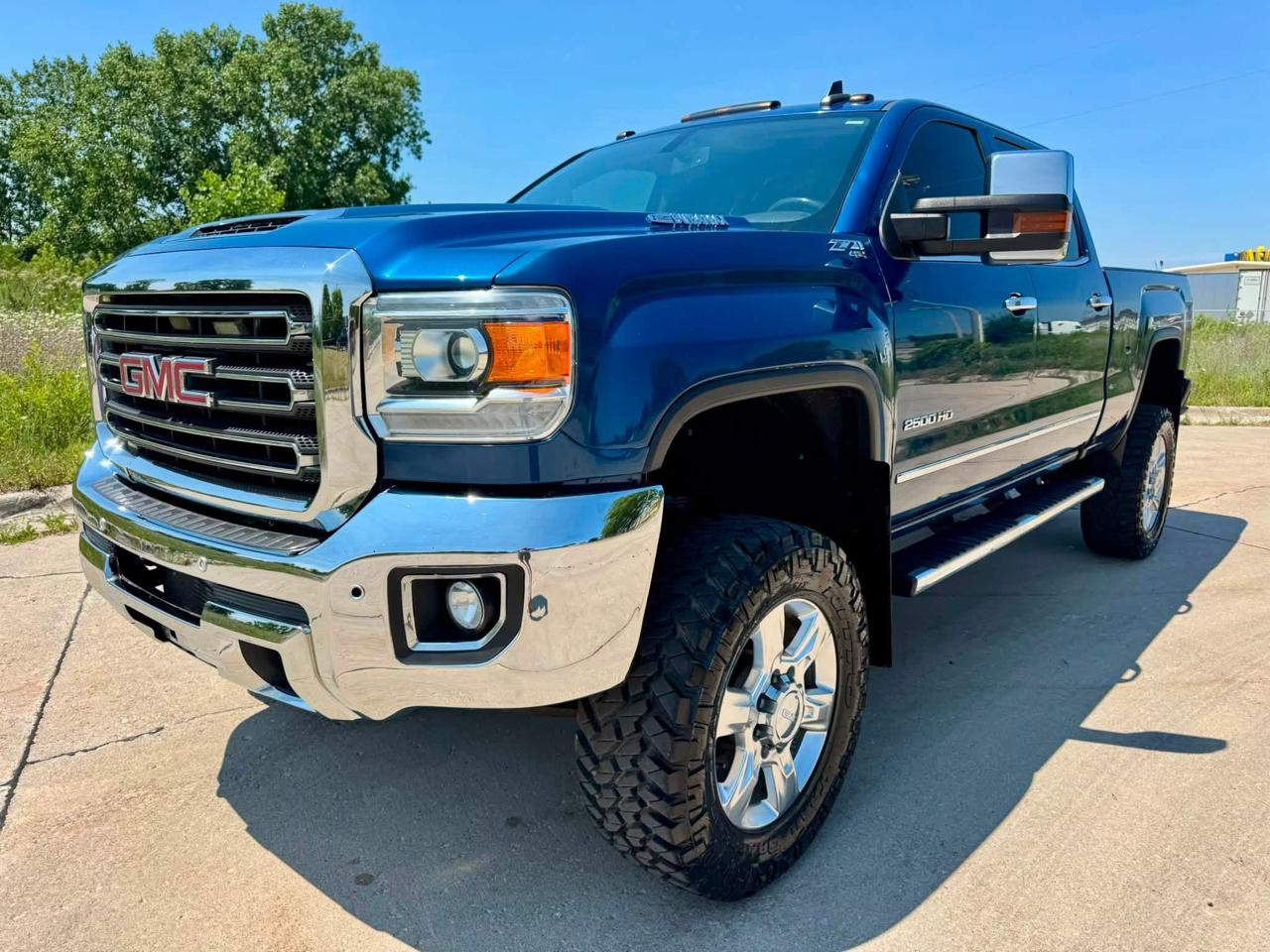 GMC Sierra 2500HD SLT Crew Cab 4WD 2018