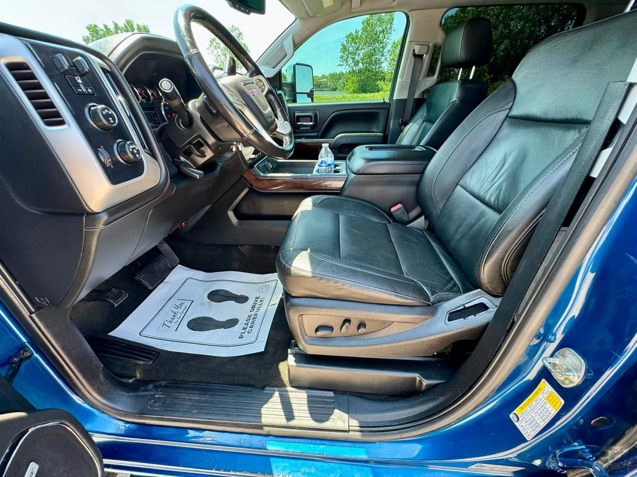 GMC Sierra 2500HD SLT Crew Cab 4WD 2018