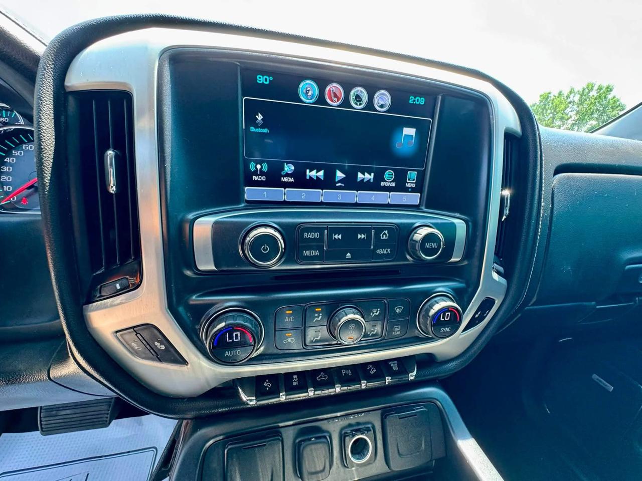 GMC Sierra 2500HD SLT Crew Cab 4WD 2018