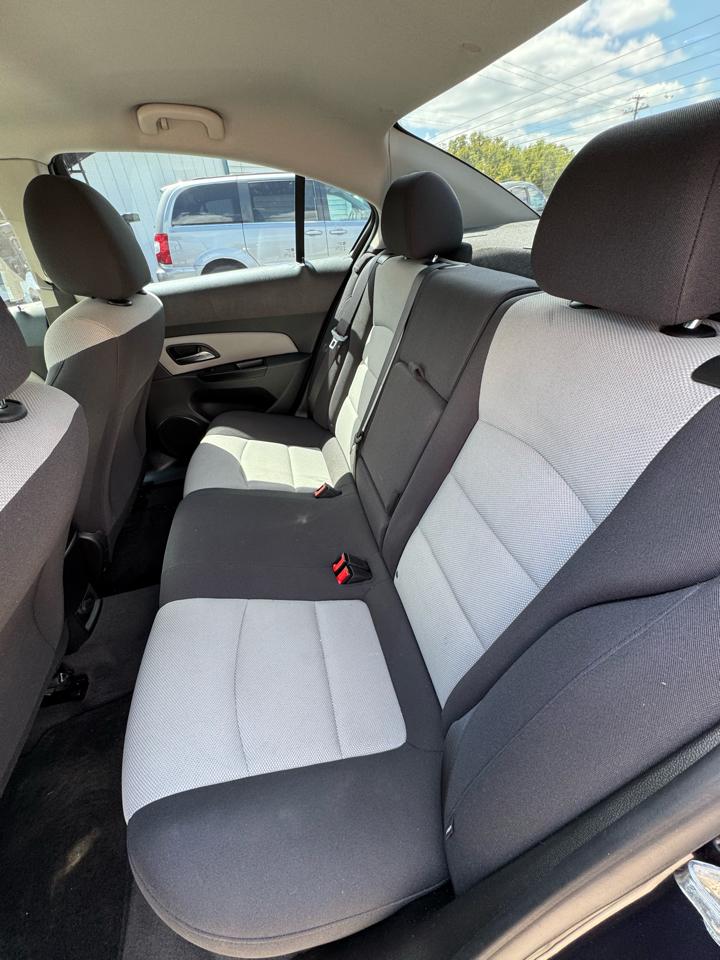Chevrolet Cruze LS Auto 2014