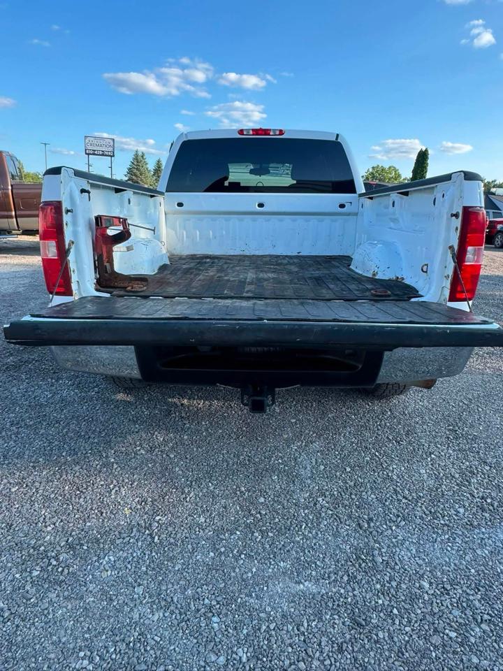 Chevrolet Silverado 1500 LT Ext. Cab Long Box 4WD 2011
