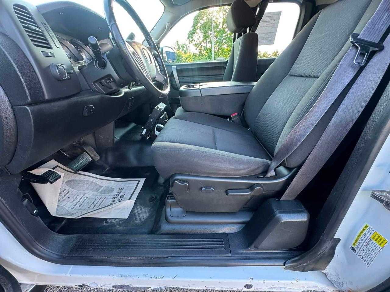Chevrolet Silverado 1500 LT Ext. Cab Long Box 4WD 2011