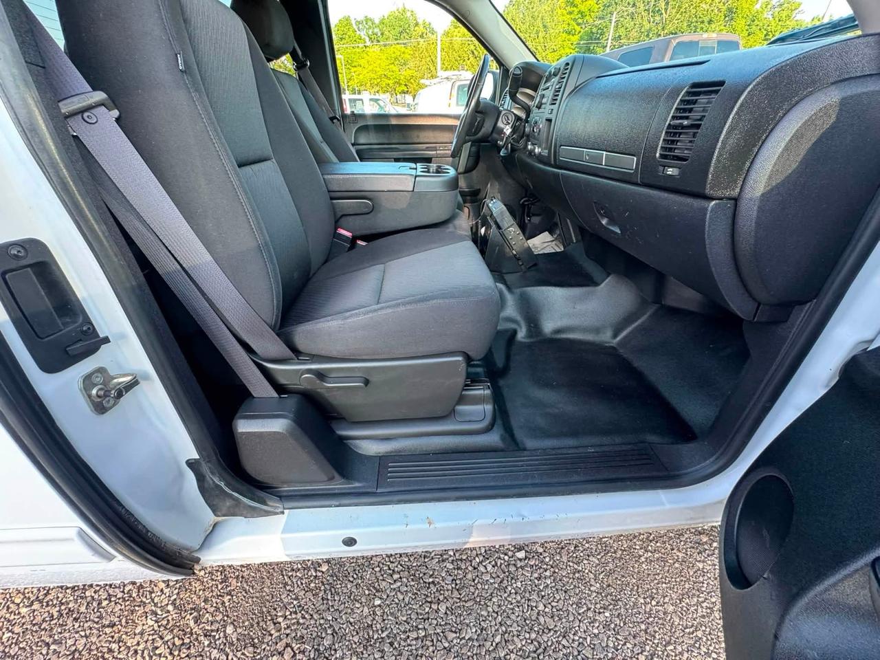 Chevrolet Silverado 1500 LT Ext. Cab Long Box 4WD 2011