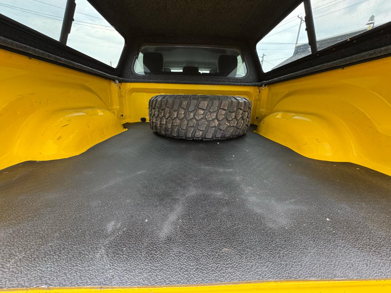 RAM 2500 Tradesman Crew Cab SWB 4WD 2016