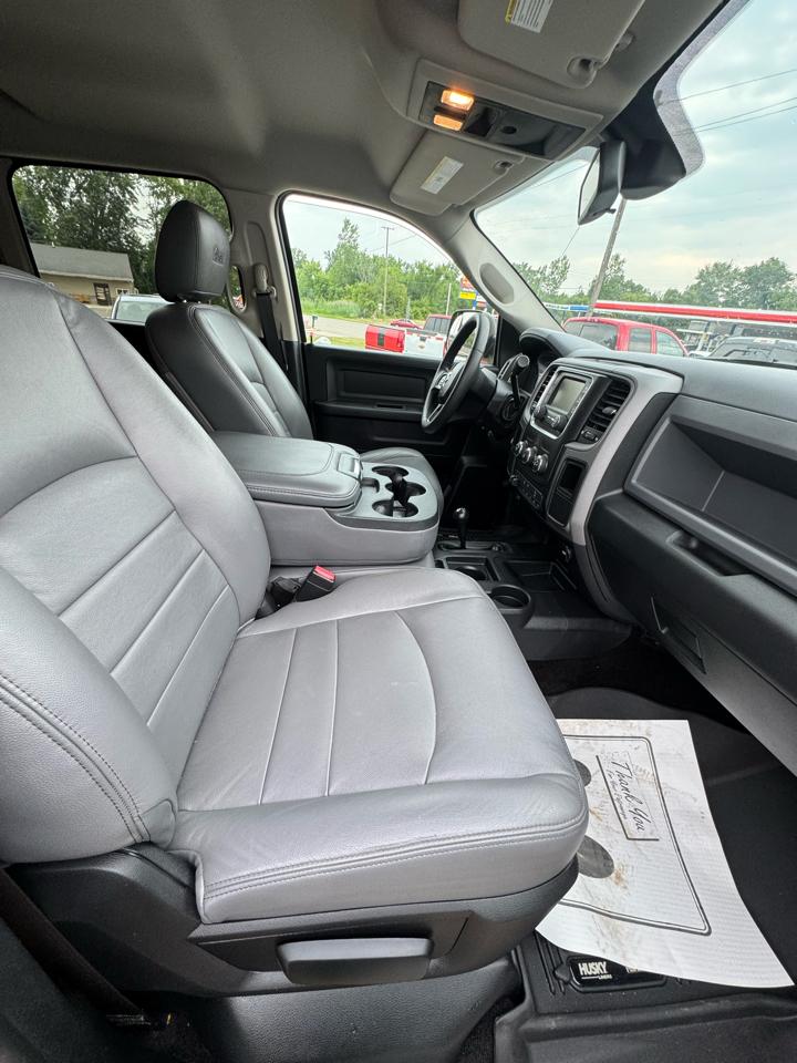 RAM 2500 Tradesman Crew Cab SWB 4WD 2016