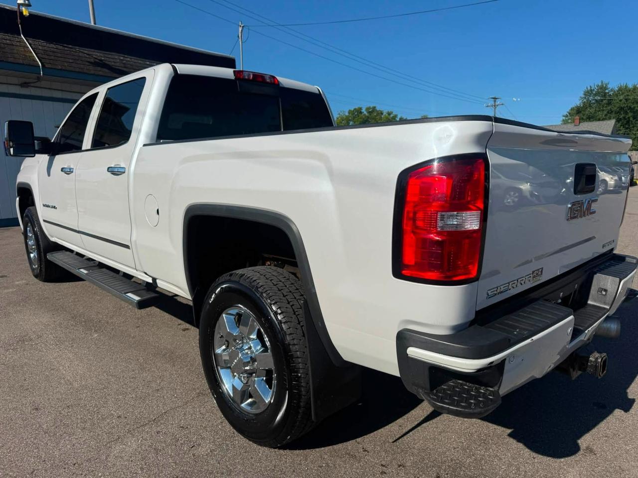 GMC Sierra 3500HD Denali Crew Cab Long Box 4WD 2019