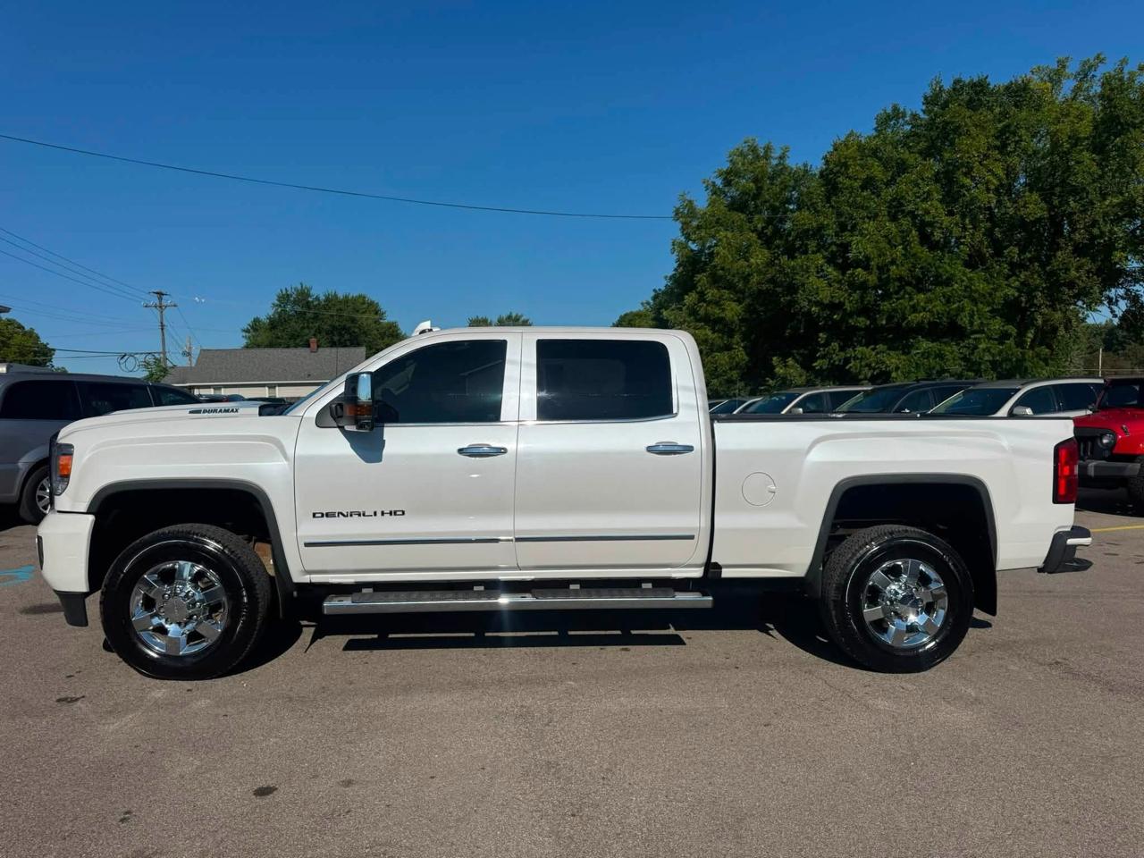 GMC Sierra 3500HD Denali Crew Cab Long Box 4WD 2019